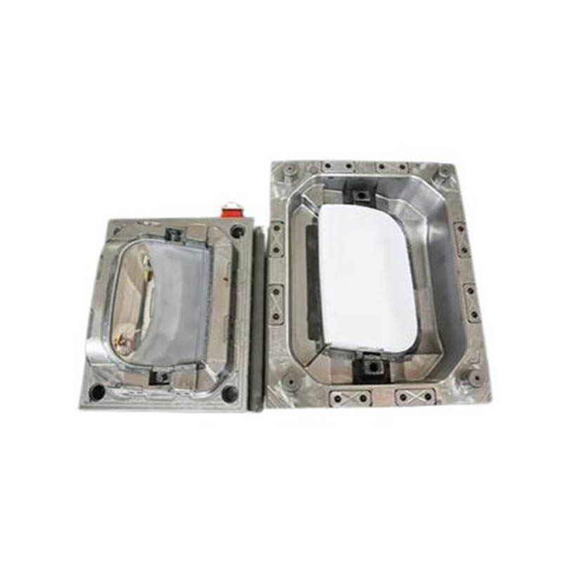 Food grade crisper molding