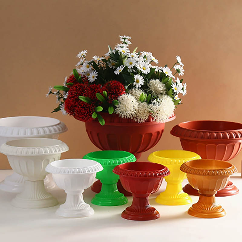 Potted plant molding